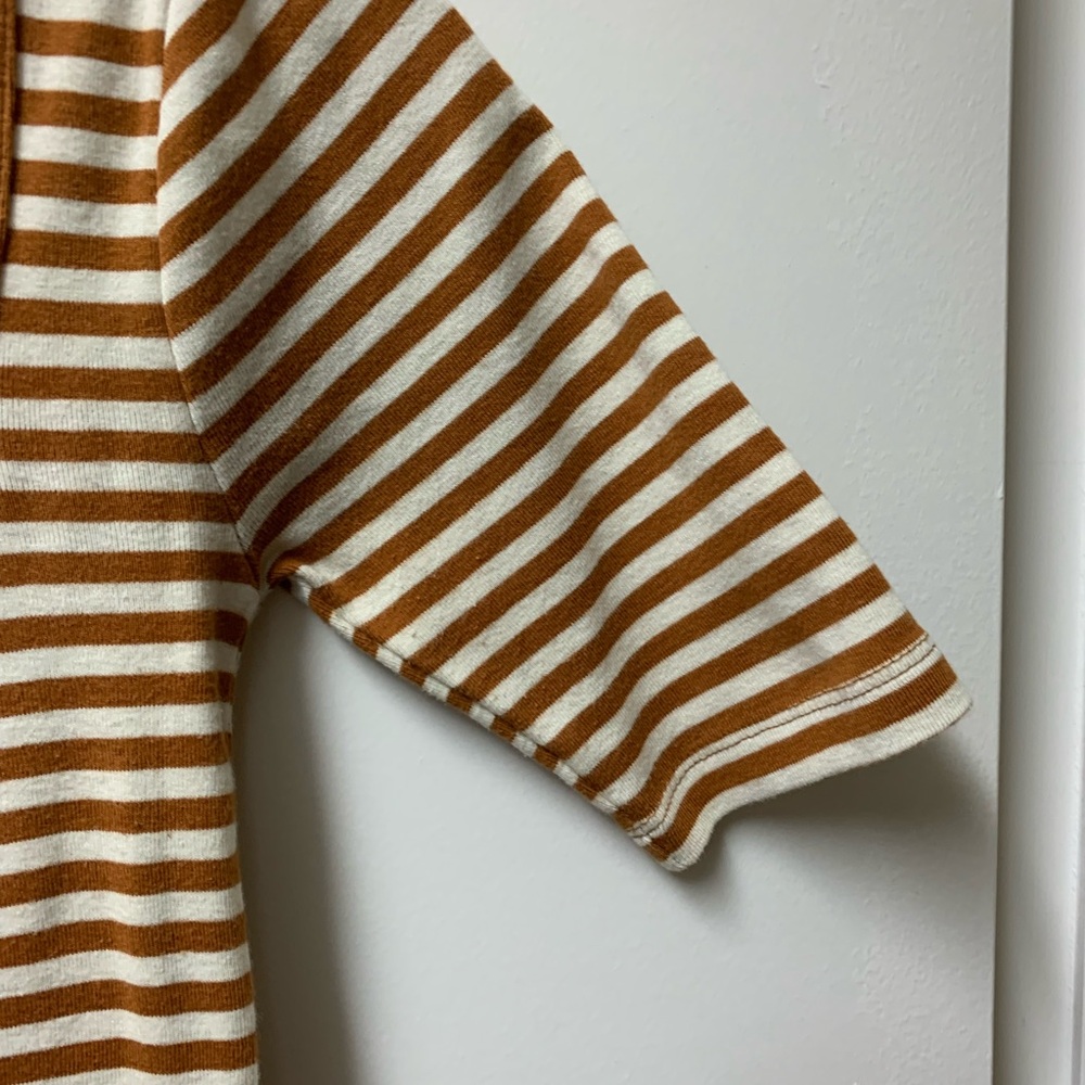 J. Crew Brown Tan Fitted Short Sleeve T-Shirt - Picture 4 of 11